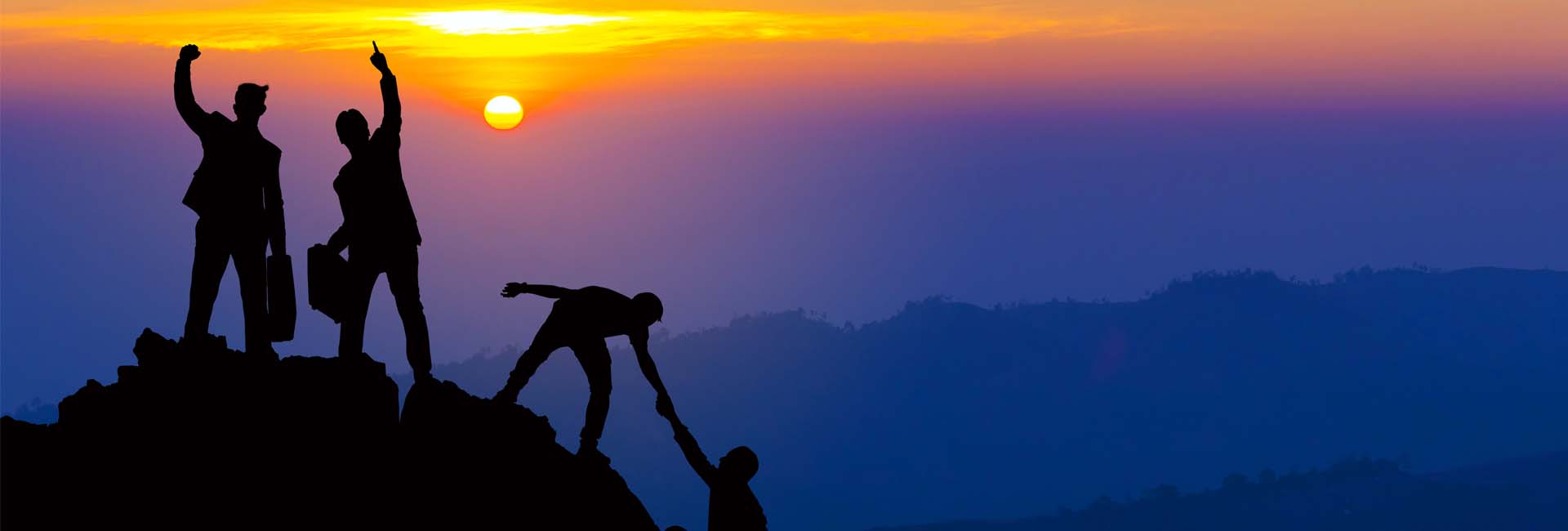 Wacky Advisors | Misija